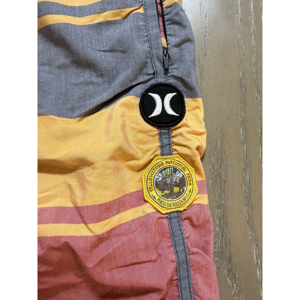 Hurley Pendleton Board Shorts Mens 34 Yellowstone National Park Striped - Picture 6 of 12